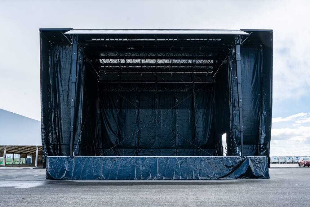 Trailer Stages